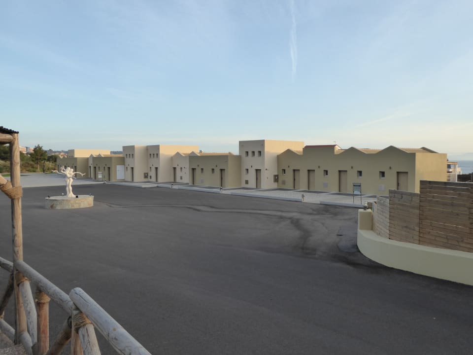 Außenansicht Hotel Kalithea Horizon Royal