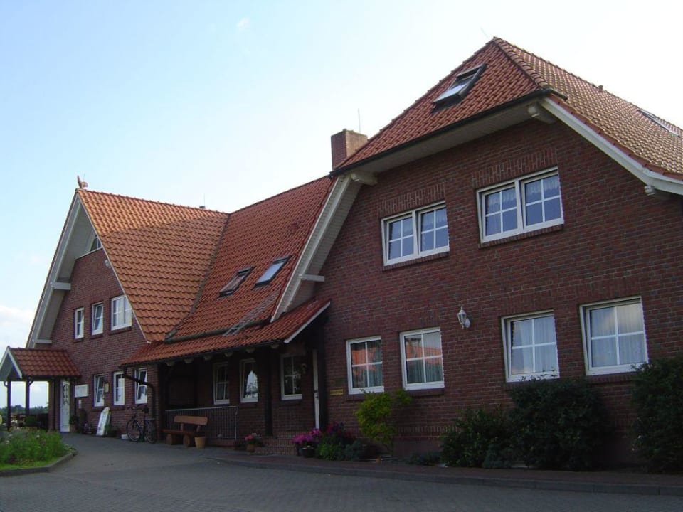 Hotel Landhaus Bondzio zur Parkplatzseite hin Landhaus Bondzio