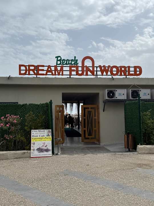 Außenansicht Dream Fun World