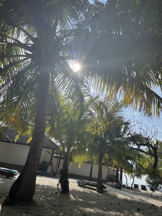 Strand Adaaran Select Meedhupparu Island Resort - Premium All Inclusive