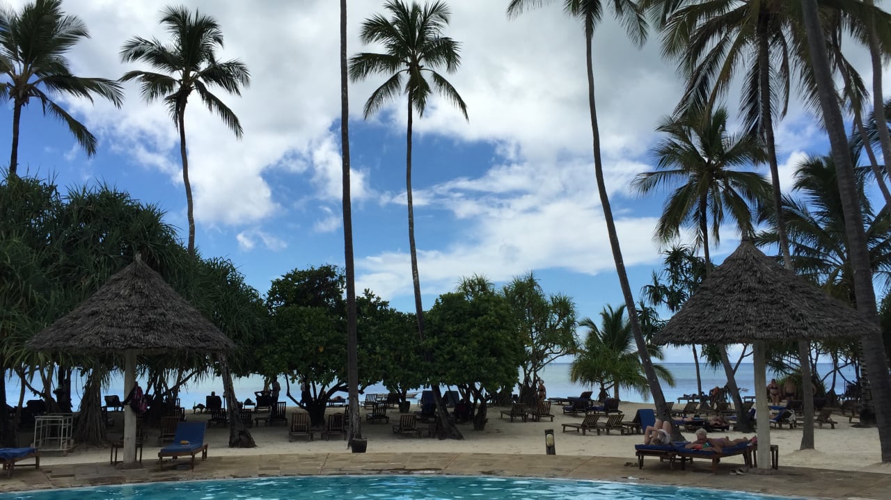 Strand Neptune Pwani Beach Resort & Spa