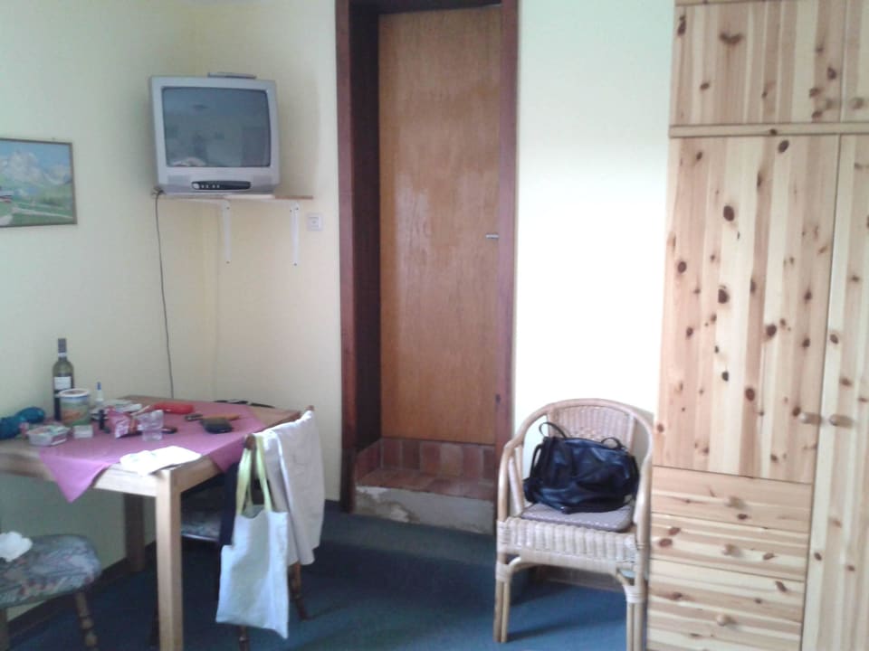 Mit Stufen zur Naßzelle Hotel zur Krone