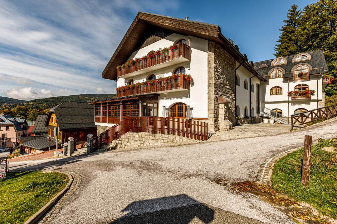 Außenansicht Wellness Hotel Windsor