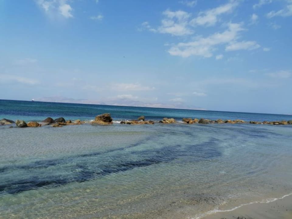 Strand Hotel Kouros Palace