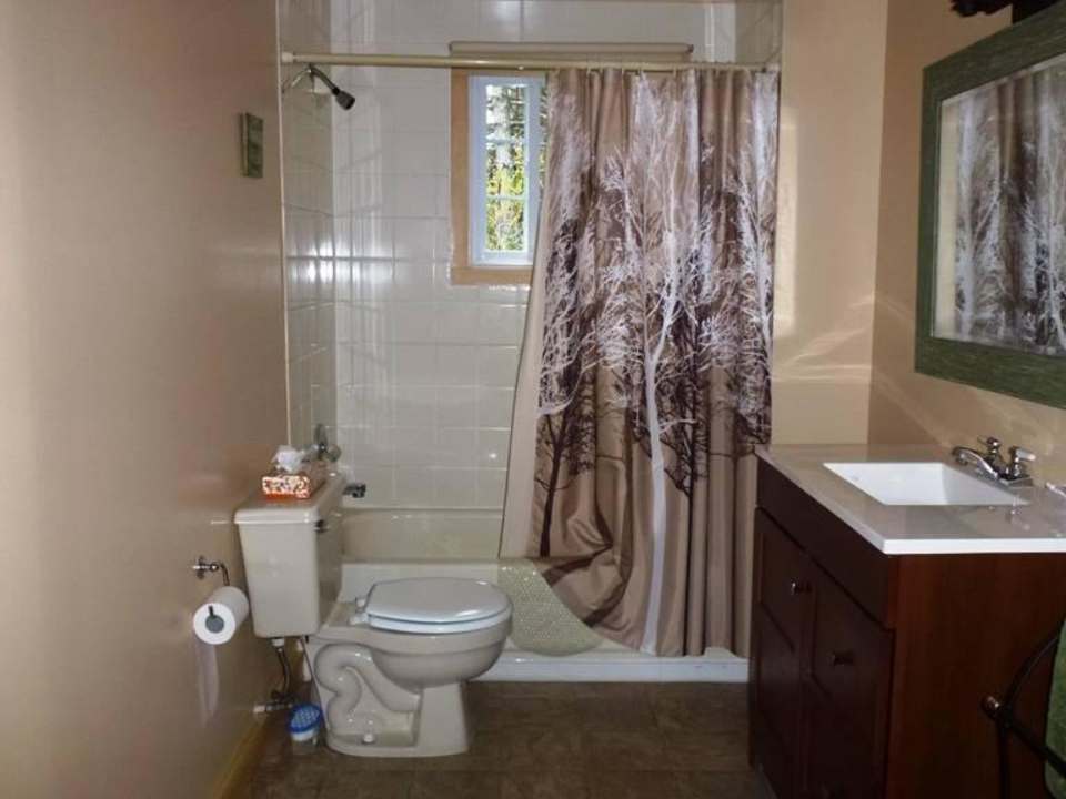 Bad Cabin # 1 Brown Rabbit Cabins