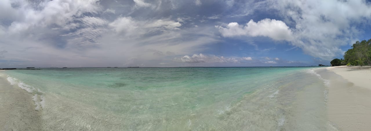 Strand Kuredu Island Resort & Spa