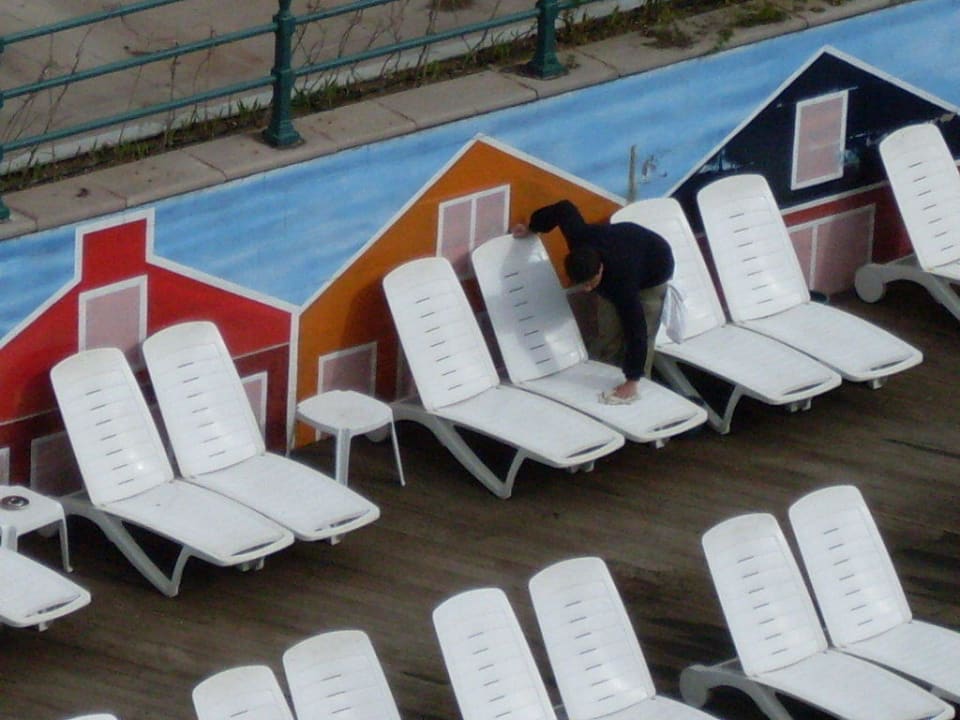 Reinigung der Liegen Orange County Kemer