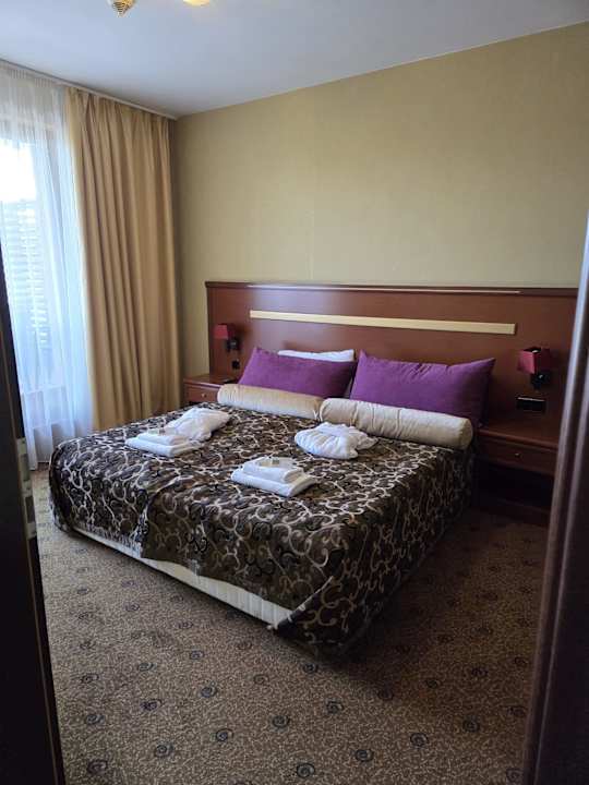 Zimmer Hotel Golden Lake Resort