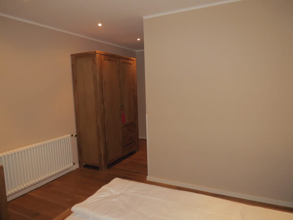 DZ, IV Stock Hotel Attaché an der Messe