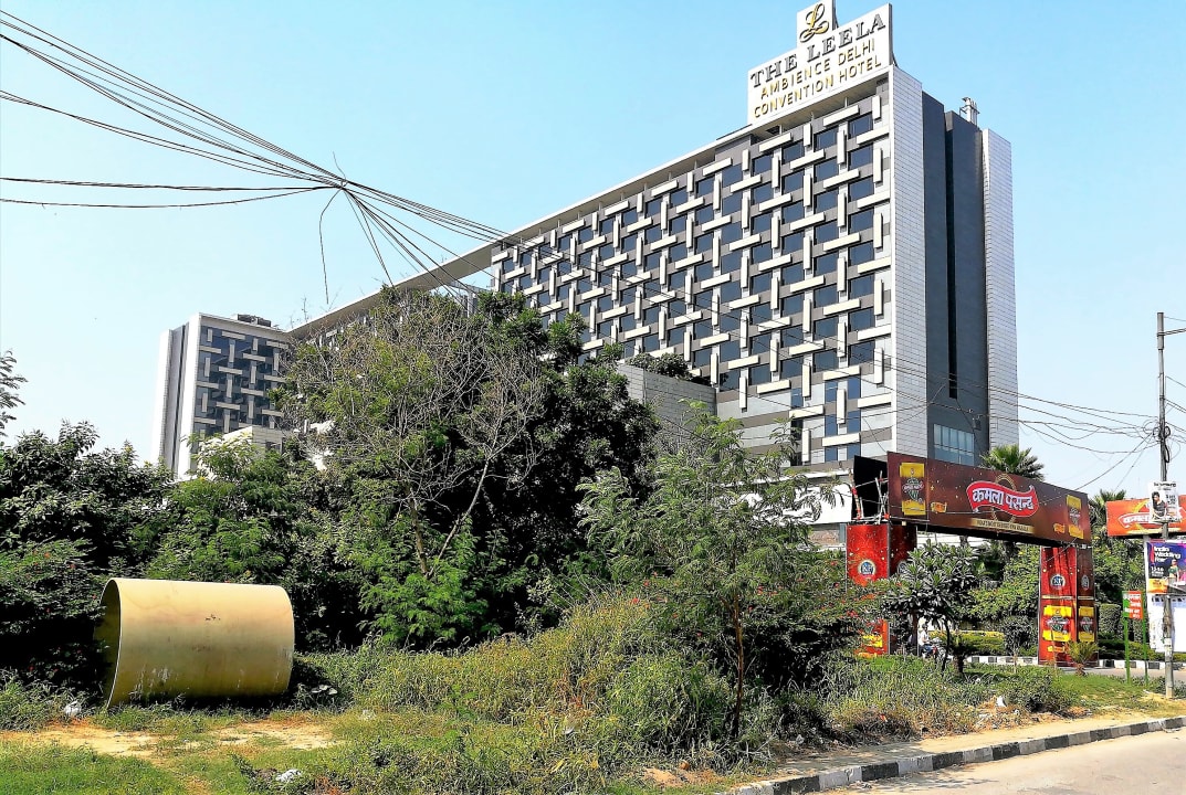 Außenansicht The Leela Ambience Convention Hotel Delhi