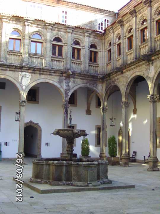 Innenhof Parador de Santiago - Hostal Reis Catolicos