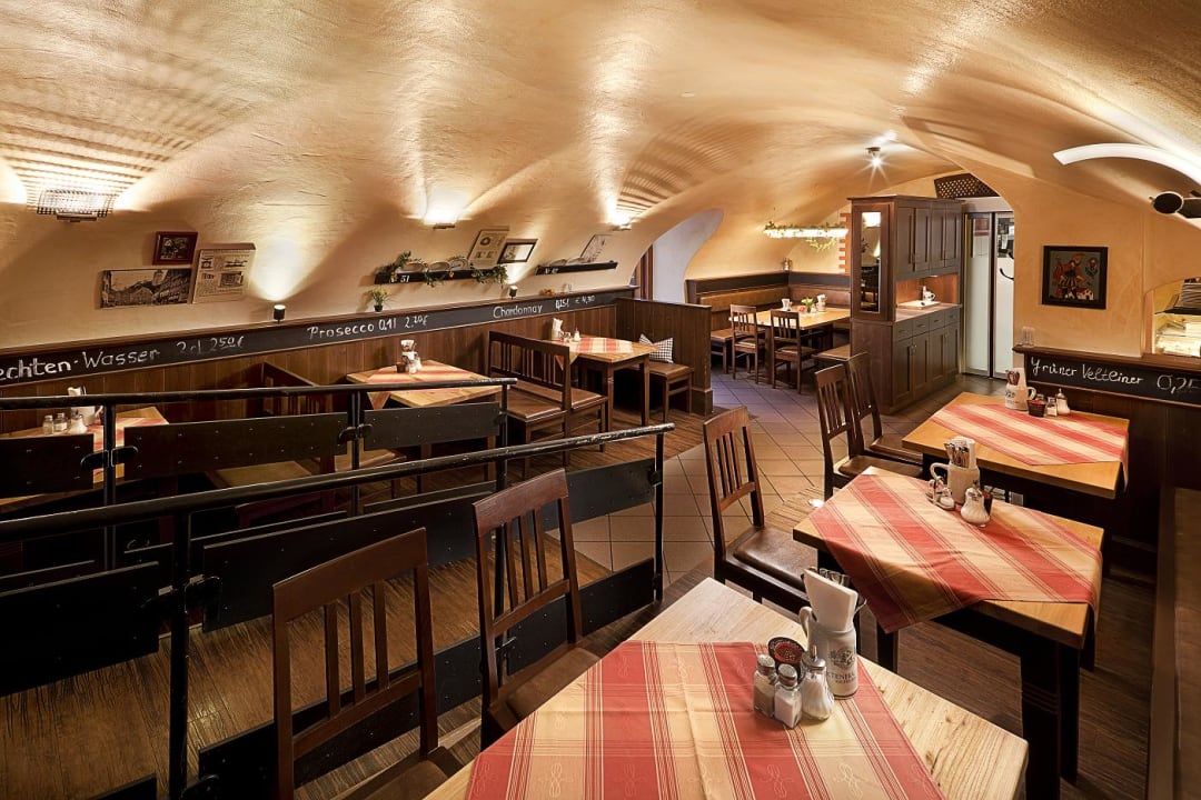 Gastro Altstadthotel Zum Hechten