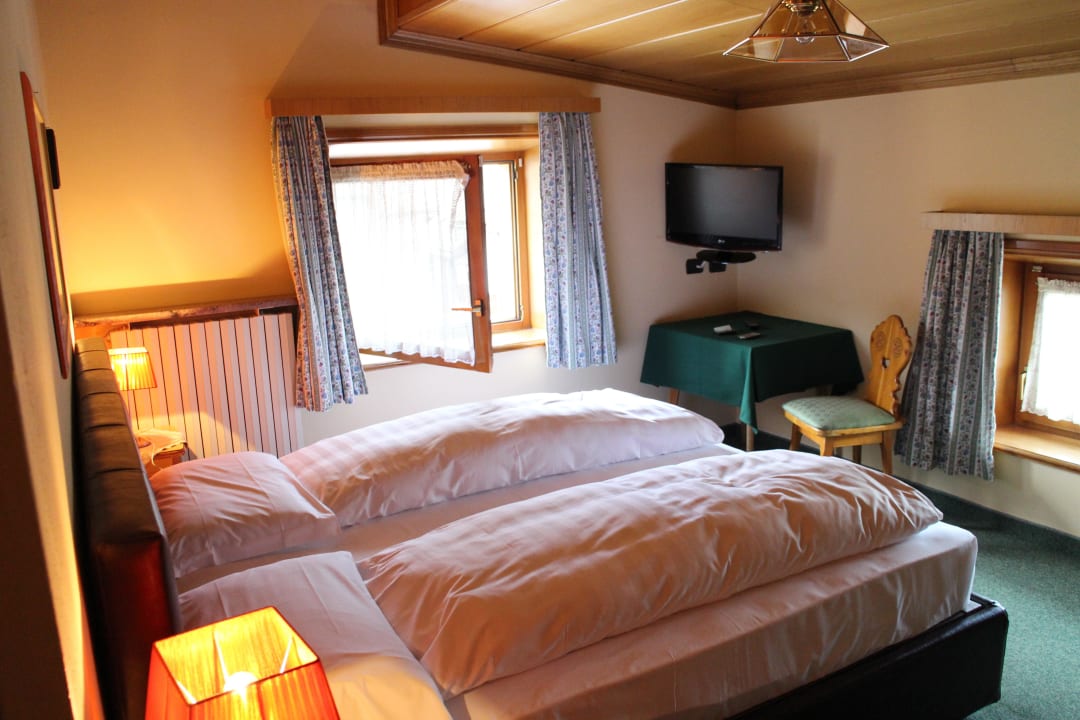 Zimmer Dachgeschoß Hotel Alpina