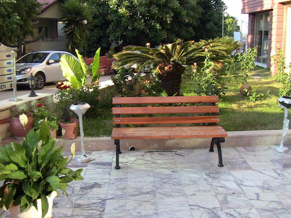 Raucherecke Hotel Sirma