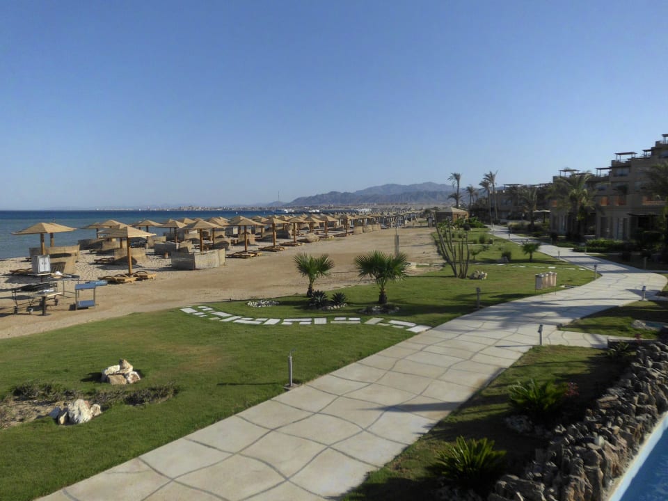 Hotel-Strandbereich vom Pool aus fotografiert Shams Prestige Abu Soma-Adults Only