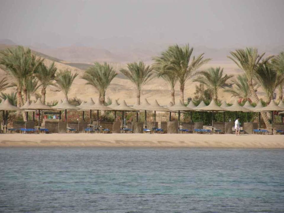 Strand vom Steg aus Jaz Dar EL Madina