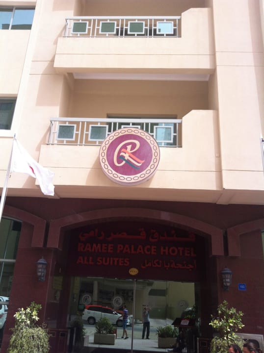 Eingangsbereich Windsor Tower Hotel