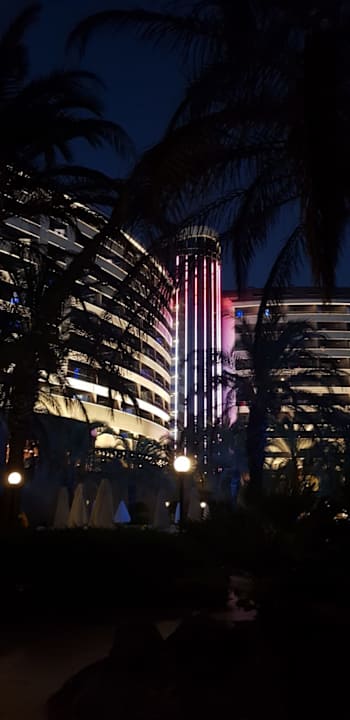 Außenansicht Royal Wings Hotel