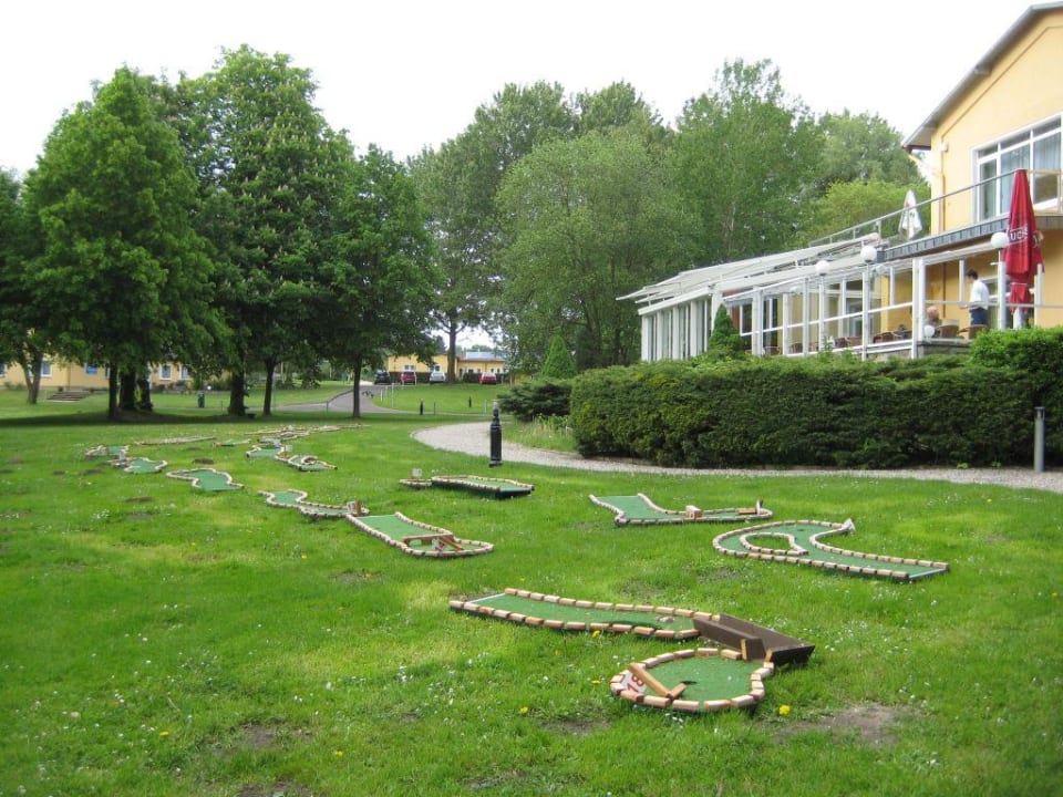 Kleine Minigolfanlage Seehotel Frankenhorst - BW Signature Collection