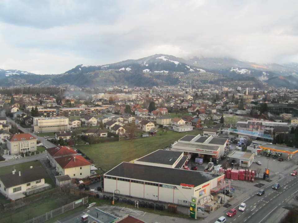 Blick auf Dornbirn Four Points by Sheraton Panoramahaus Dornbirn
