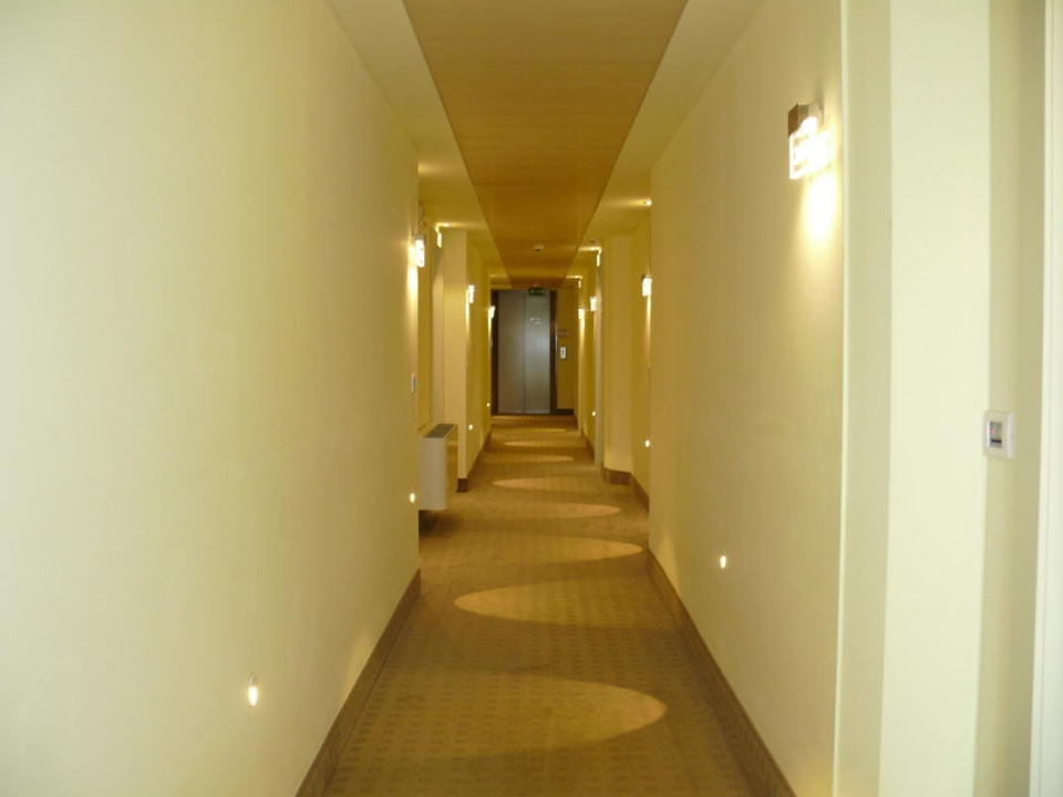 Flur Hotel Kristal Palace - TonelliHotels