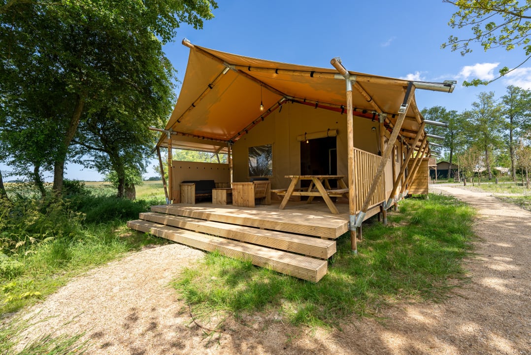 Außenansicht Roompot Glamping Lauwersmeer