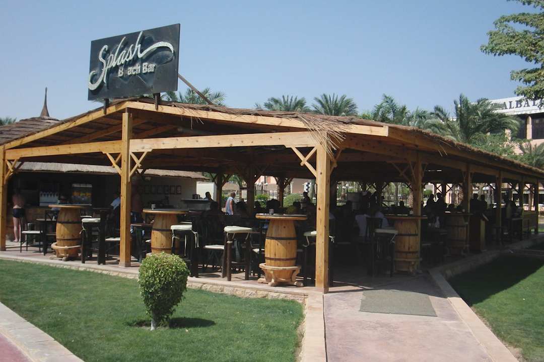 Snackbar am  Strand Pickalbatros Palace Resort