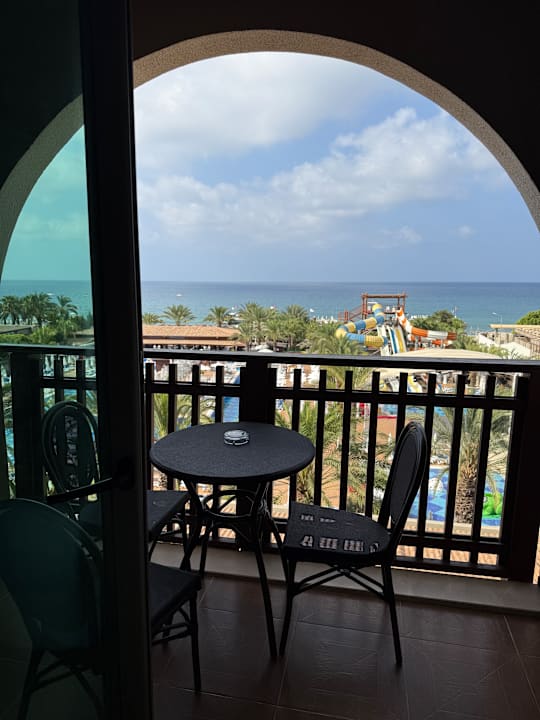 Zimmer Quattro Beach Spa & Resort