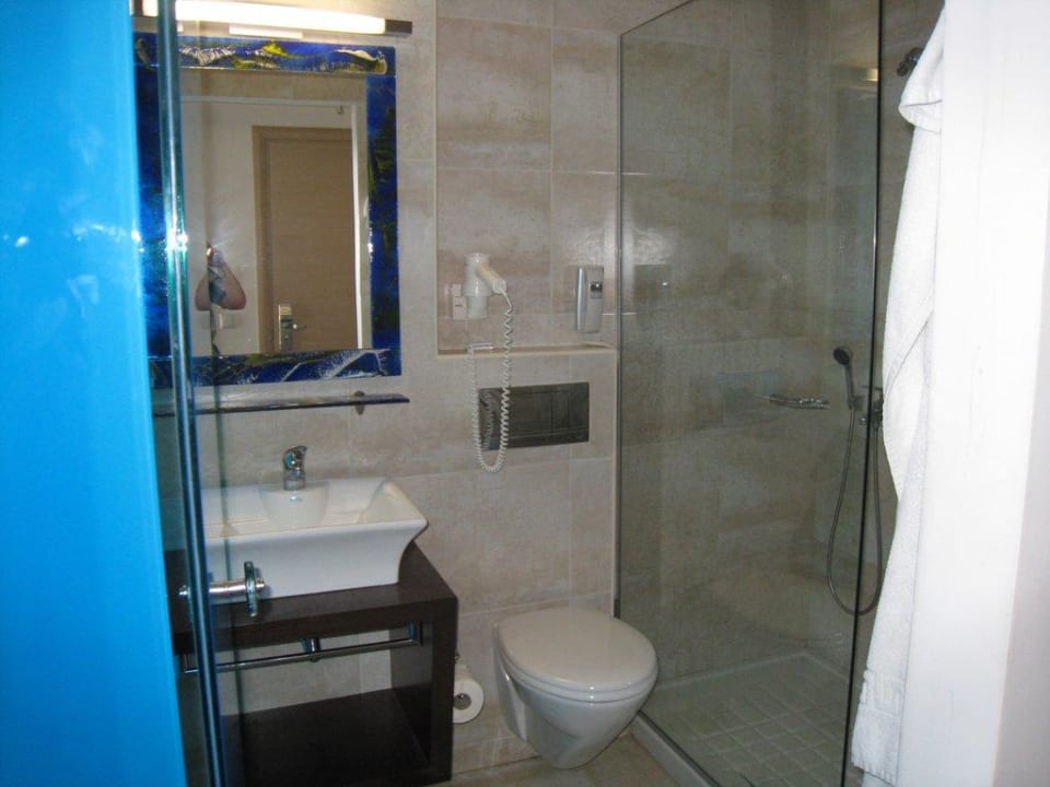 Bad Hotel Forest Park