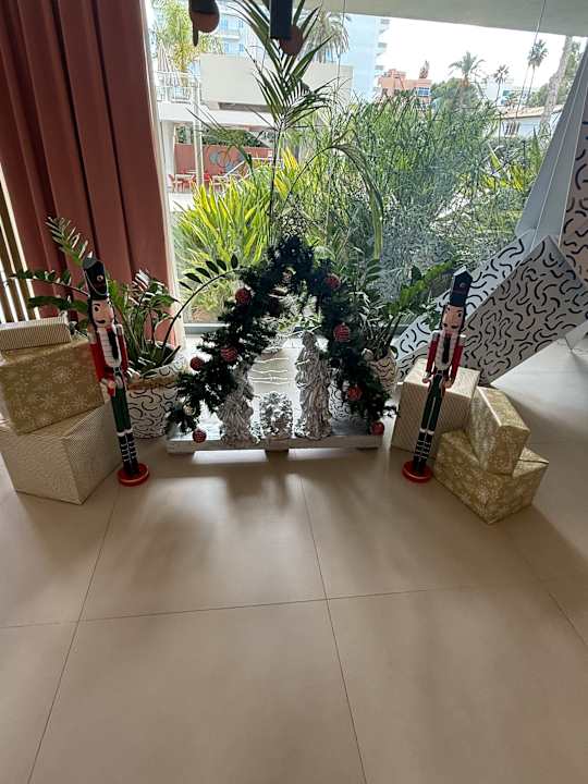 Lobby Hotel Riu Concordia