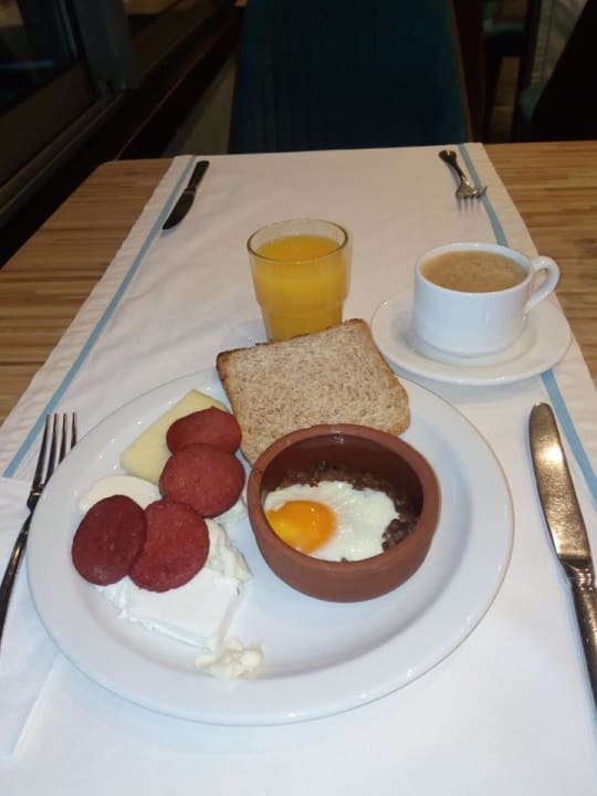 Gastro Limak Lara Deluxe Hotel & Resort