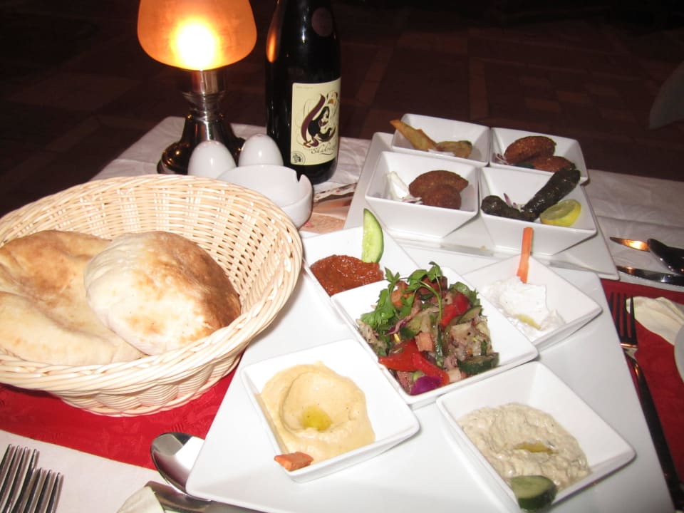 Vorspeisen im libanesischen Restaurant Grand Makadi