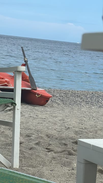 Strand Albergo Madri Pie