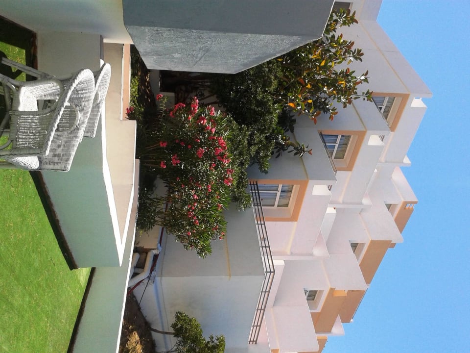 Aussichtsplattform im braunen Block Barceló Portinatx - Adults only