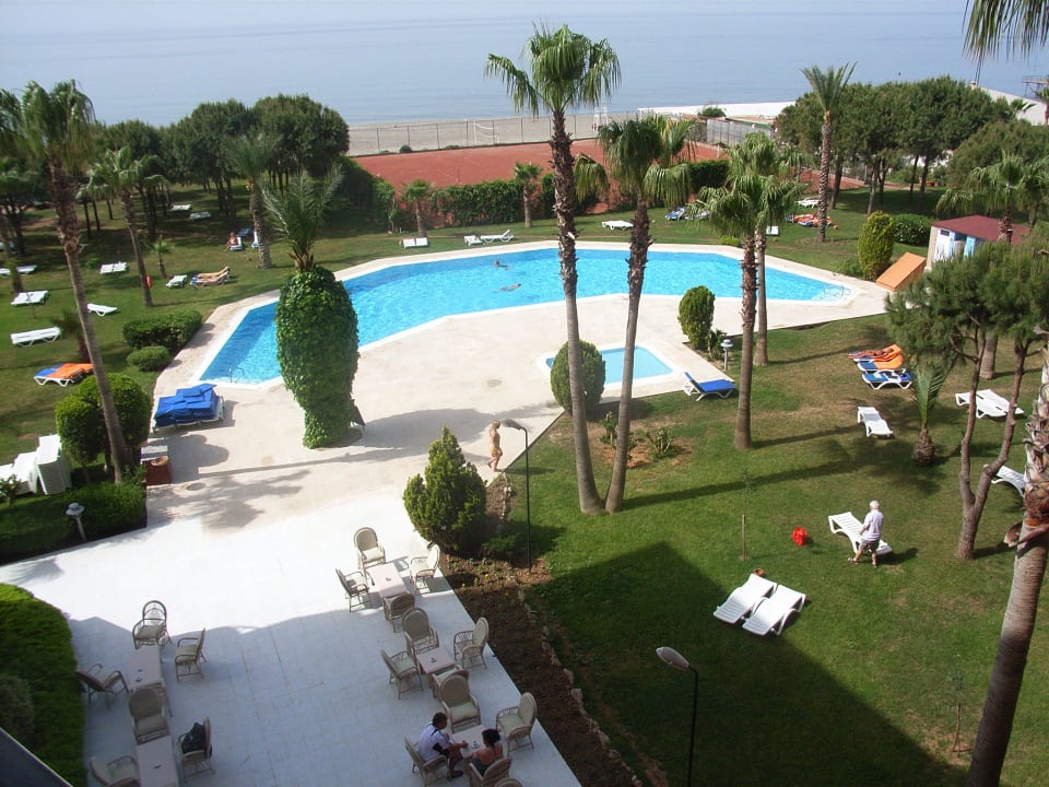 Meeresblickzimmer zur ruhigen Seite der Anlage Club Turtas Beach Hotel