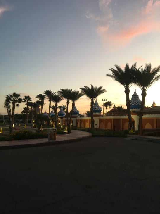 Außenansicht Pickalbatros Alf Leila Wa Leila Resort - Neverland Hurghada