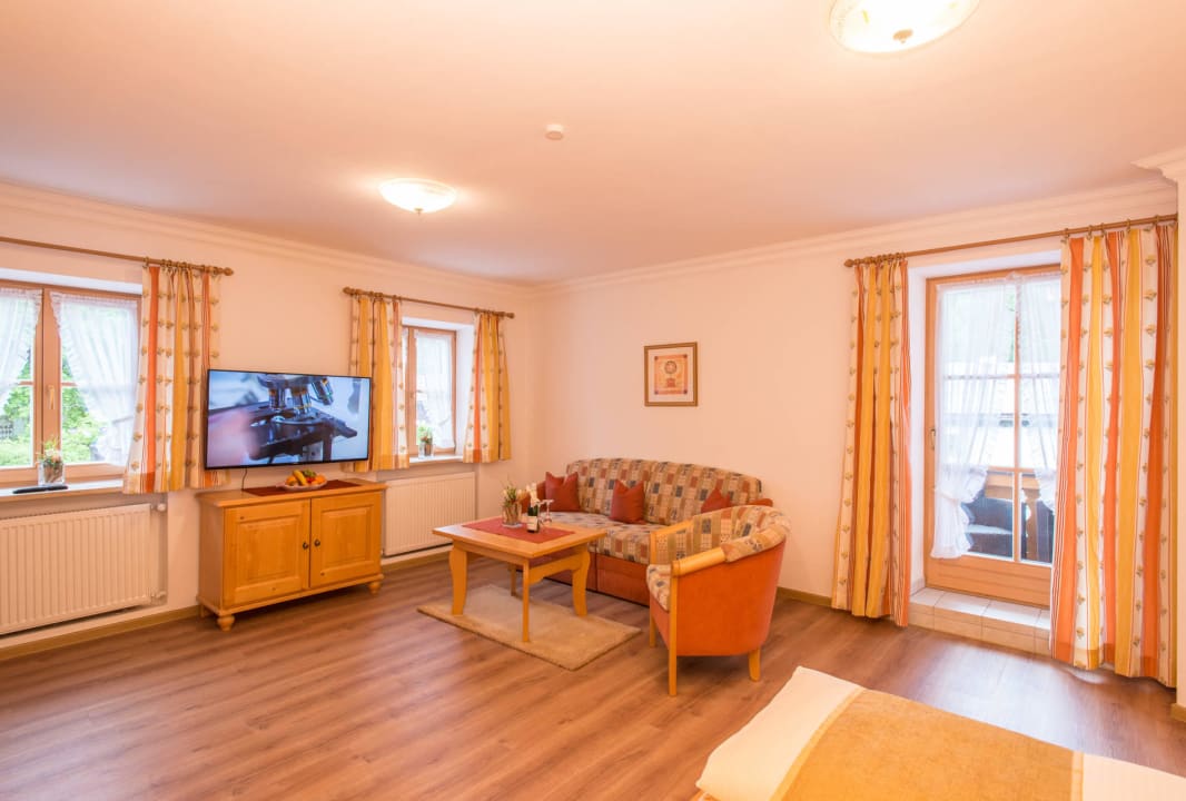 Helle große moderne Hotelzimmer - Hotel Alpspitz Hotel Alpspitz Grainau