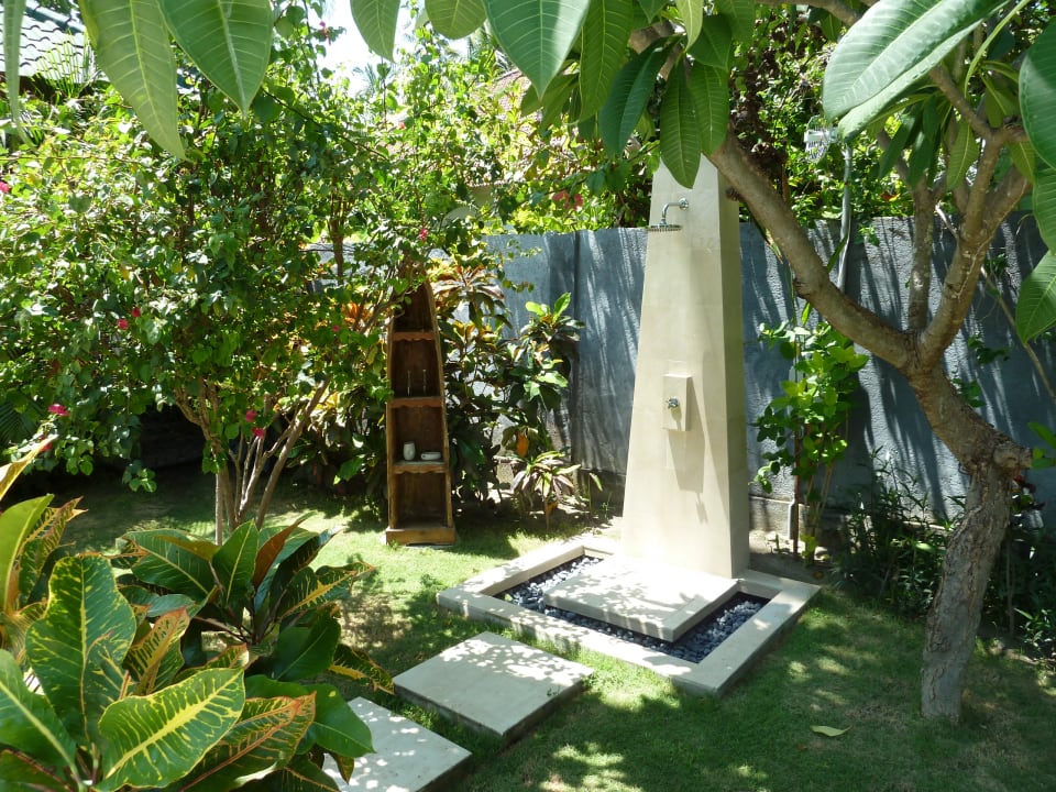 Gartenanlage VILLA Damai