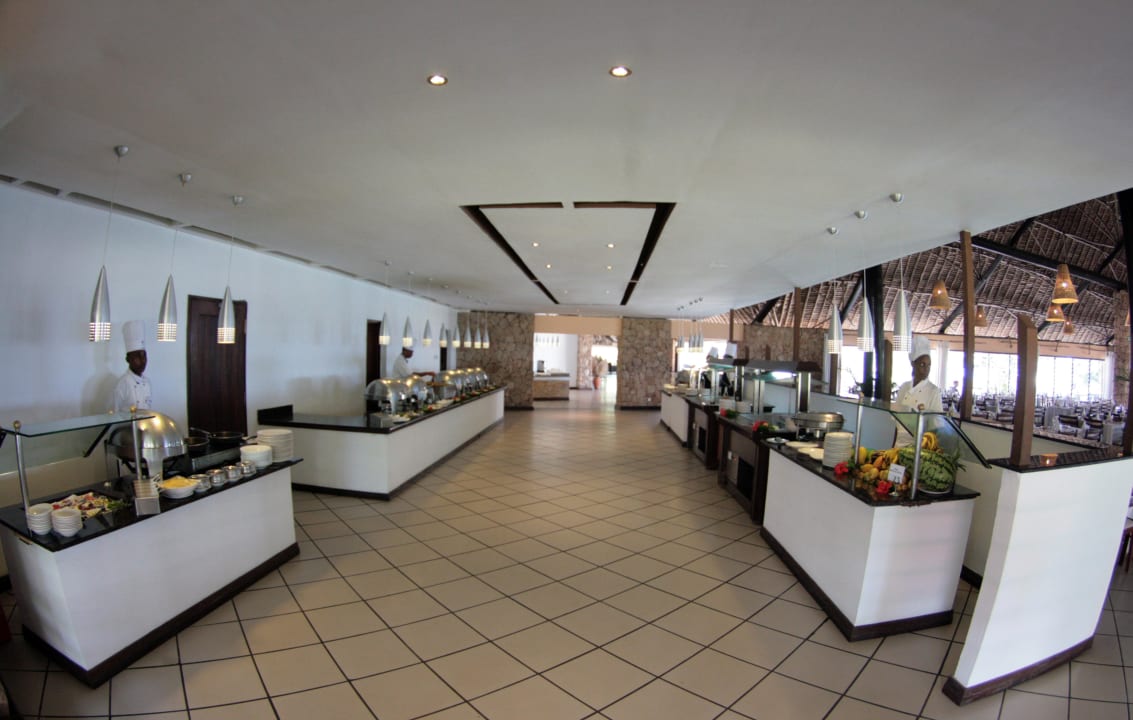 Buffet Bahari Beach Hotel