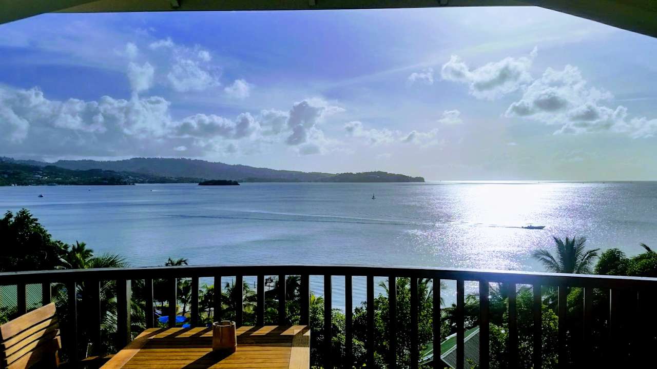 Ausblick Calabash Cove Resort & Spa