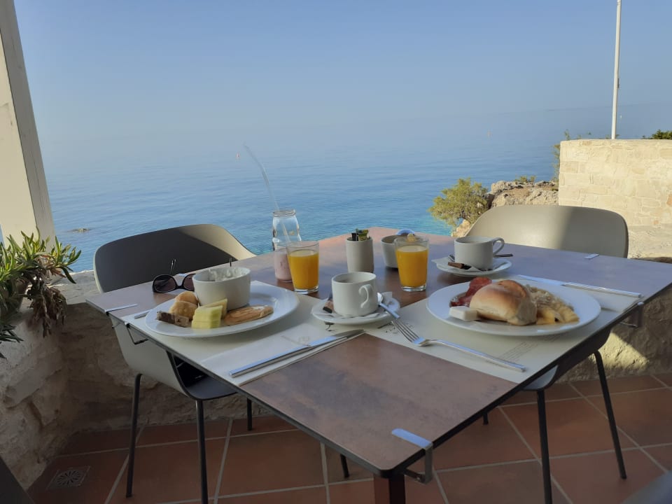 Gastro Kakkos Beach Hotel