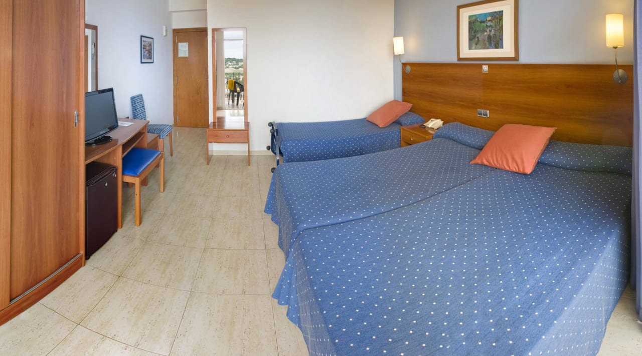 Habitación con cama extra Hotel S'Agaro Mar