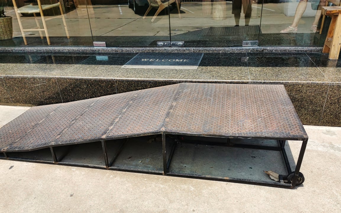 Sonstiges Tribe Pattaya