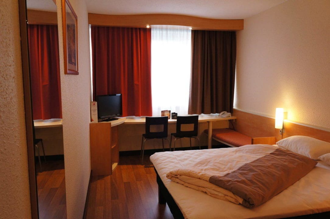 Warm atmosphere Hotel Ibis Linz City