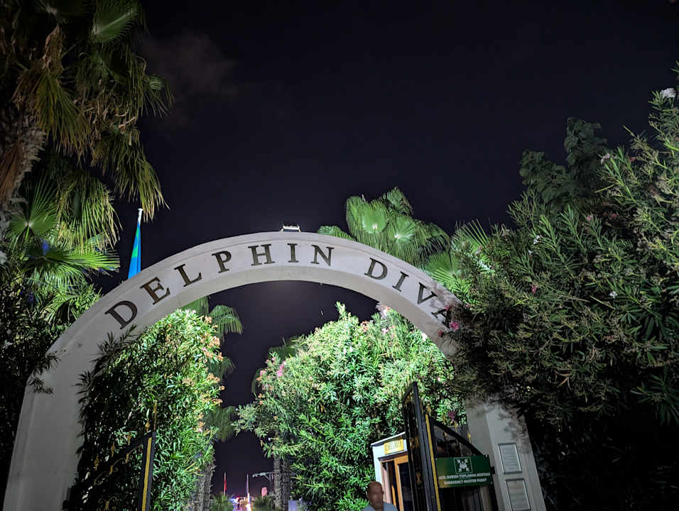 Außenansicht Hotel Delphin Diva