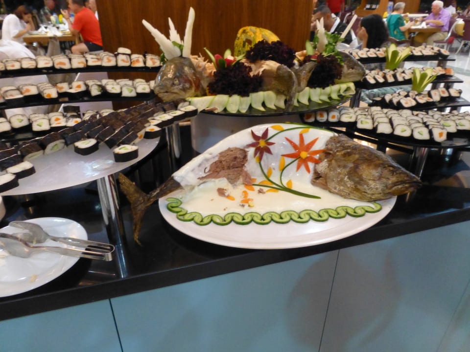 Fischkreation mit Thuna Alan Xafira Deluxe Resort & Spa
