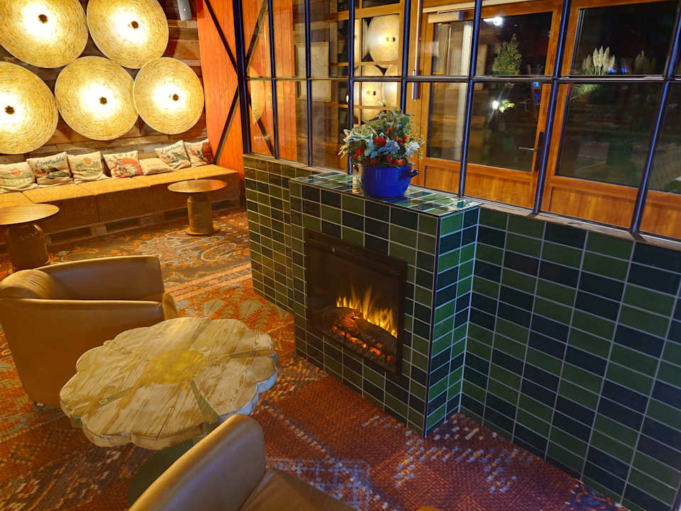 Sonstiges Die Karls Bande - Das Hotel