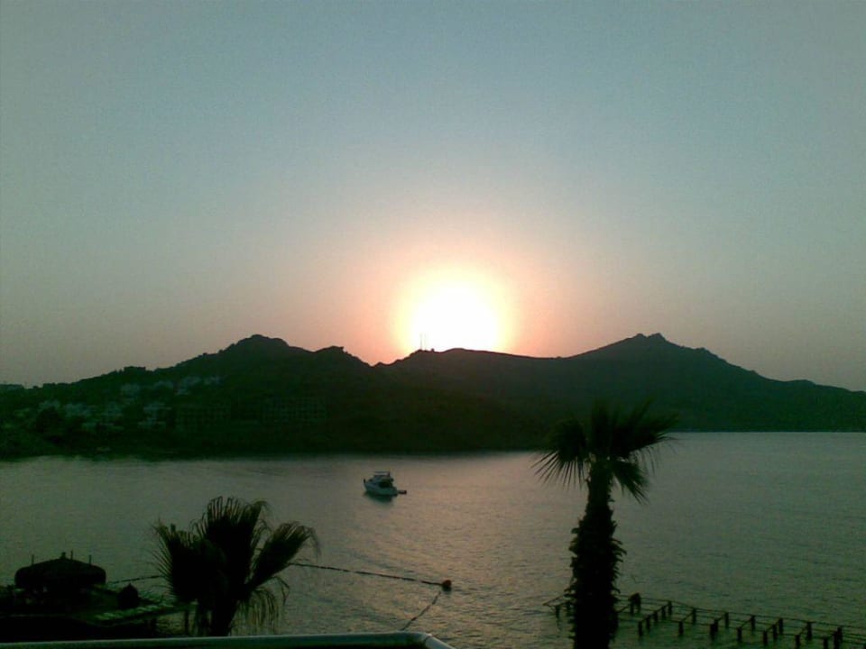 Sonnenuntergang aus Zimmer Delta Hotels By Marriott Bodrum