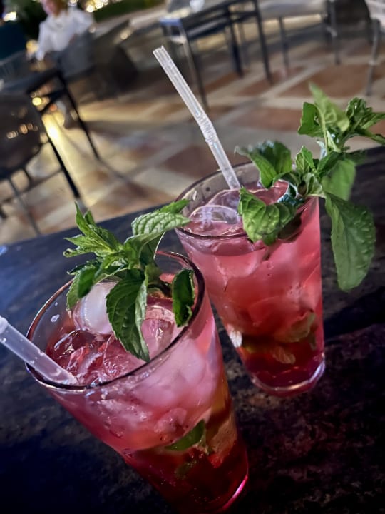 Gastro Kaisol Romance Resort