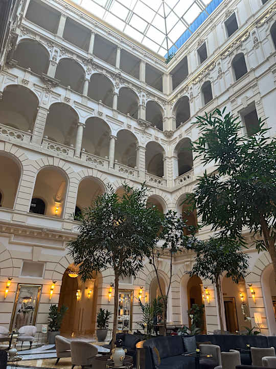 Lobby Anantara New York Palace Budapest Hotel